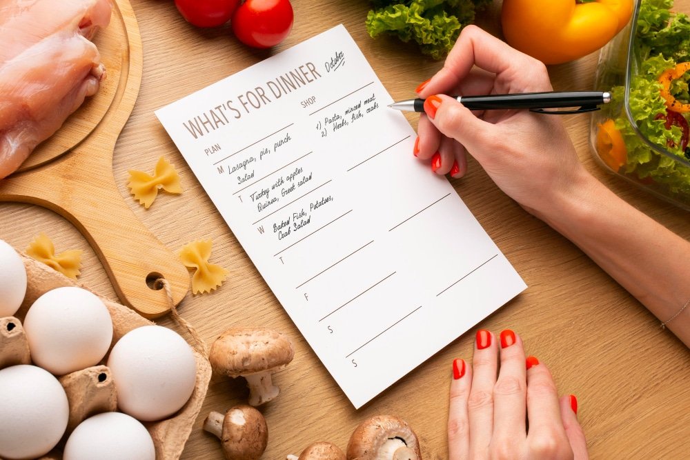 avoiding grocery store anxiety by creating a shopping list